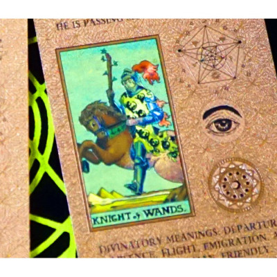 Набор с картами Таро Gold foil Tarot