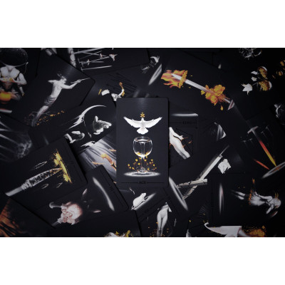 Карты Таро  Настоящее Черное Таро True Black Tarot